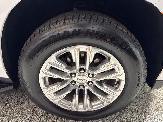Used 2022 GMC Yukon XL SLT AWD/4WD image 29