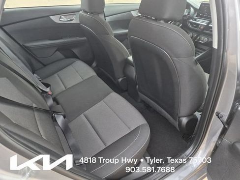 Certified 2023 Kia Forte LXS w/ LXS Technology Package FWD image 13