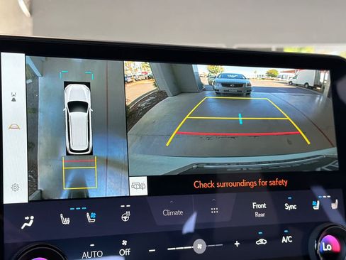 New 2026 Lexus TX 500h AWD image 22