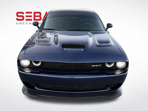 Used 2015 Dodge Challenger SRT Hellcat image 4