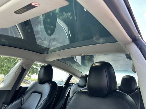 Used 2019 Tesla Model 3 AWD/4WD image 23