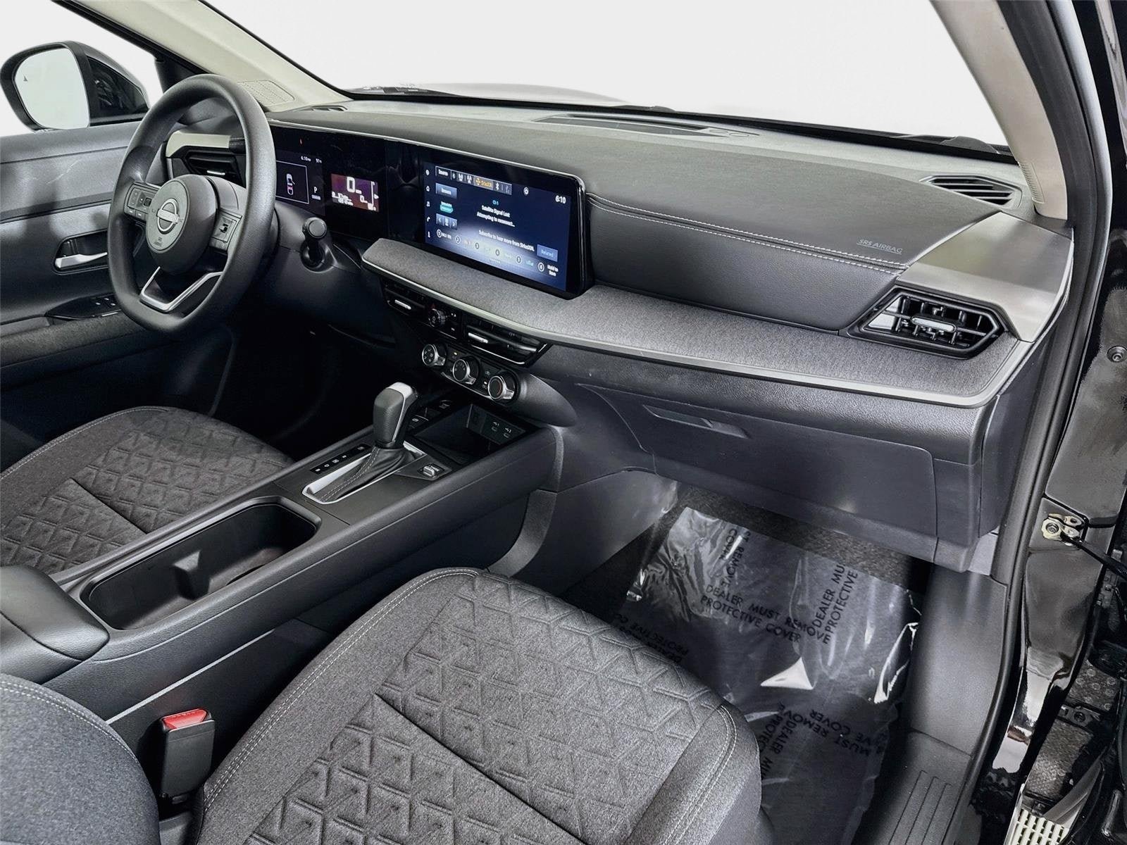 Certified 2025 Nissan Kicks SV FWD image 26