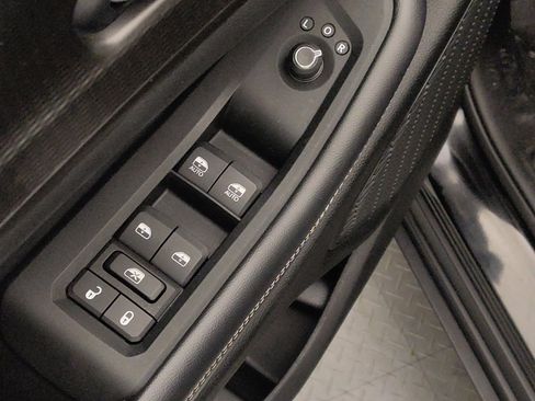 Used 2023 Jeep Grand Cherokee Altitude AWD/4WD image 27