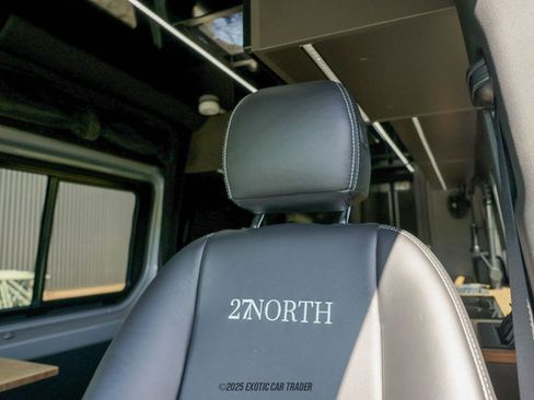 Used 2025 Mercedes-Benz Sprinter 2500 image 91