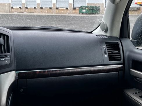 Used 2008 Toyota Land Cruiser image 18