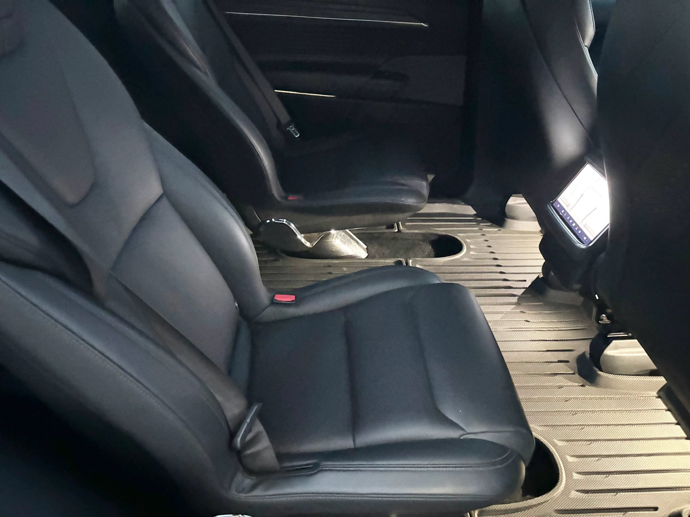 Used 2023 Tesla Model X AWD/4WD image 13