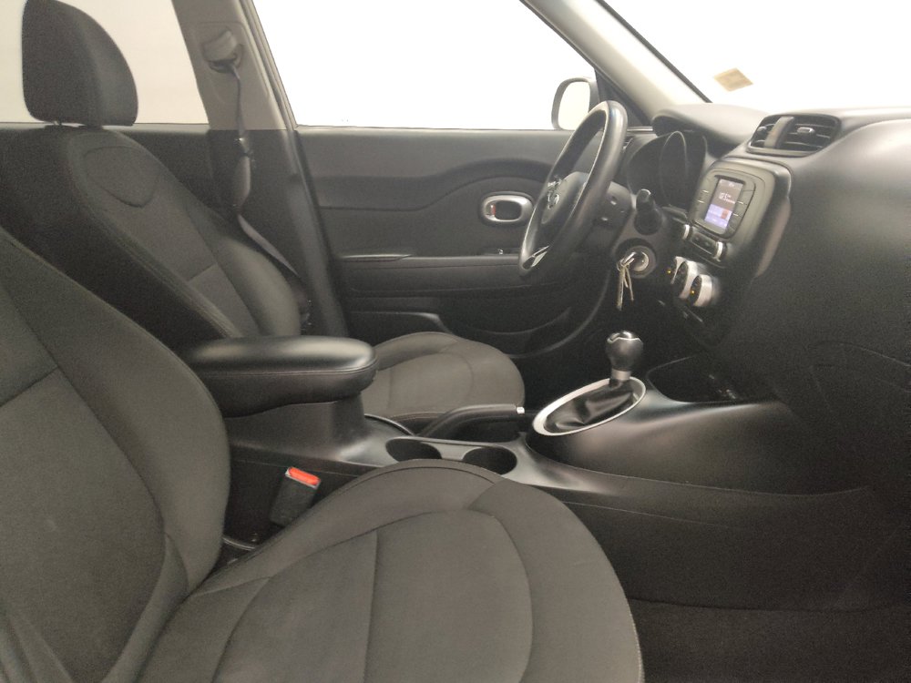 Used 2019 Kia Soul FWD image 21