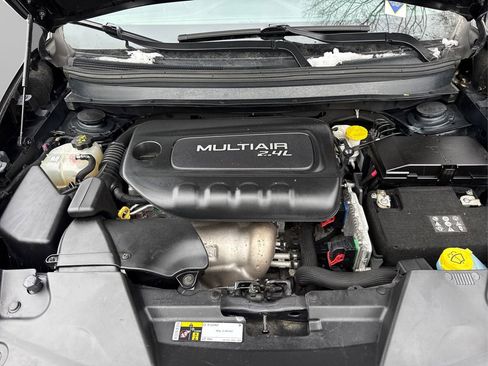 Used 2018 Jeep Cherokee Trailhawk image 13