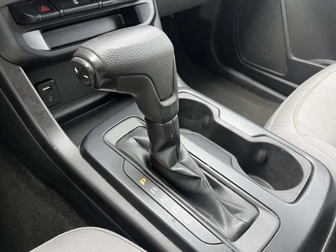 Used 2018 GMC Canyon 2WD Crew Cab w/ Convenience Package image 29