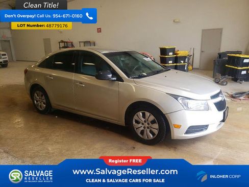 Used 2014 Chevrolet Cruze LS FWD image 5