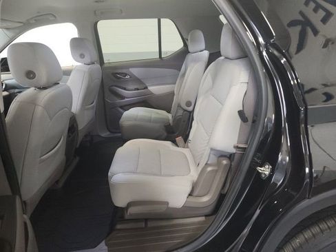 Used 2021 Chevrolet Traverse LT w/ LPO, Floor Liner Package image 9