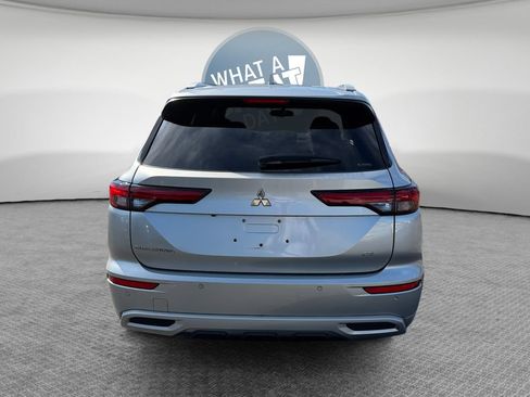 Used 2022 Mitsubishi Outlander SEL AWD/4WD image 5