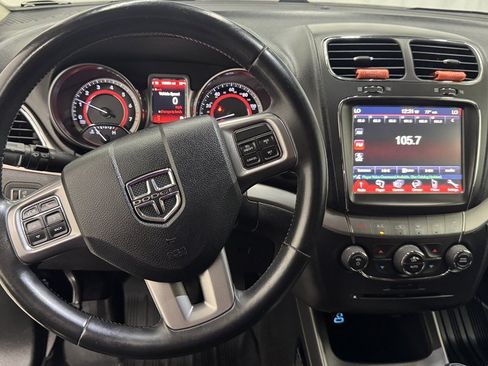 Used 2019 Dodge Journey Crossroad AWD/4WD image 17