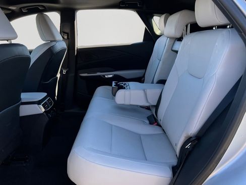 Certified 2024 Lexus RX 350 Premium image 11