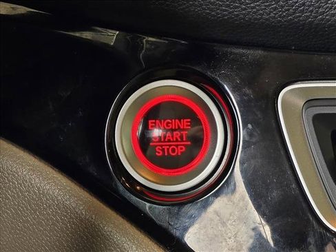 Used 2017 Honda Pilot Touring image 20