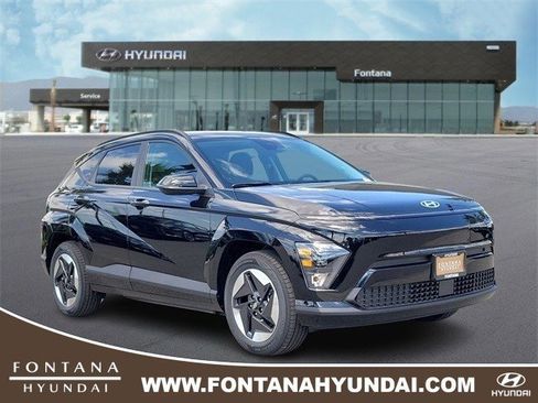 New 2025 Hyundai Kona SEL image 1