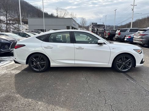 Used 2023 Acura Integra A-Spec image 6