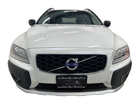 Used 2016 Volvo XC70 T5 Premier w/ Proximity Package image 8