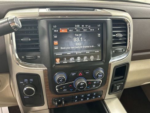 Used 2015 RAM 2500 Laramie AWD/4WD image 14