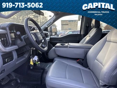 New 2026 Ford F350 XL w/ XL Chrome Package image 18