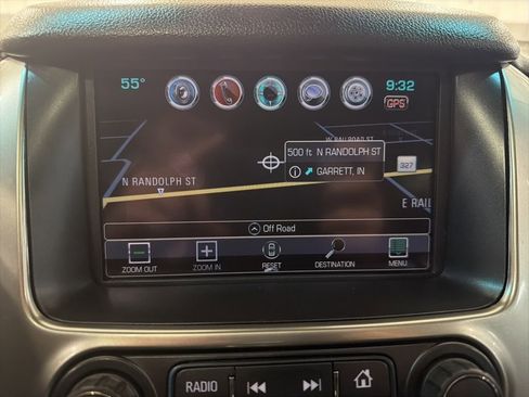 Used 2017 Chevrolet Suburban Premier image 32