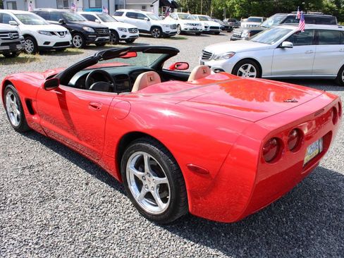 Used 2001 Chevrolet Corvette Convertible w/ Preferred Equipment Group2 RWD image 9