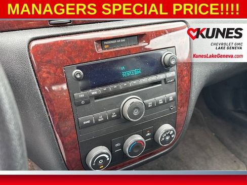 Used 2008 Chevrolet Impala LS FWD image 15