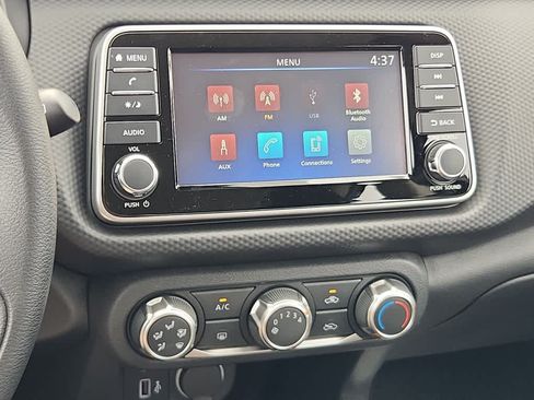 Used 2025 Nissan Kicks Play S FWD image 13