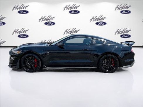 Certified 2022 Ford Mustang Shelby GT500 w/ Technology Package RWD image 5
