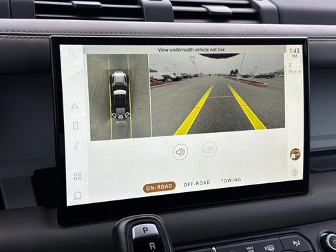 Used 2022 Land Rover Defender 110 X-Dynamic HSE image 19