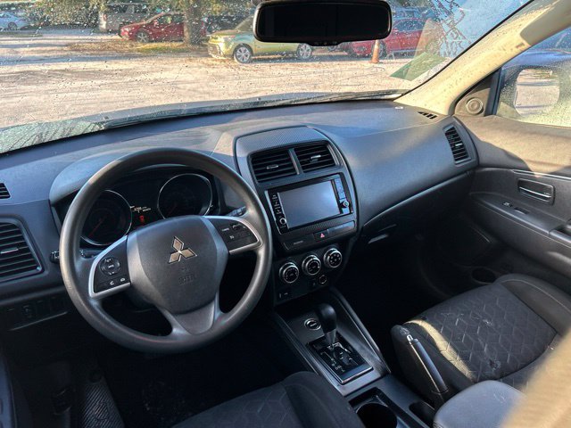 Used 2023 Mitsubishi Outlander Sport AWD image 14