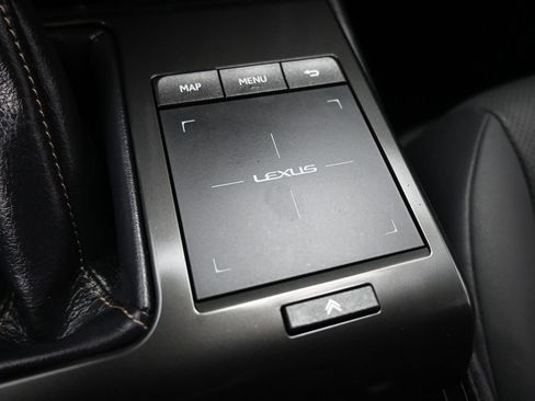 Used 2023 Lexus GX 460 Premium w/ Accessory Package image 15