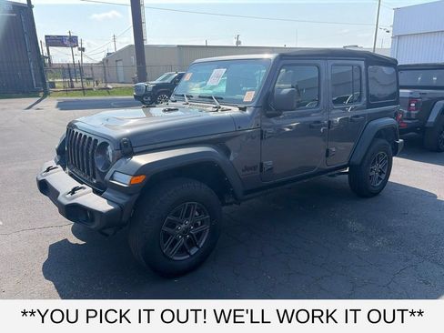 Used 2024 Jeep Wrangler Unlimited Sport AWD/4WD image 3