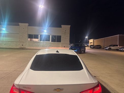 Used 2020 Chevrolet Malibu LS image 5
