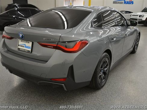 Used 2023 BMW i4 eDrive35 w/ Premium Package image 9