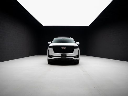 Used 2023 Cadillac Escalade ESV Sport image 86