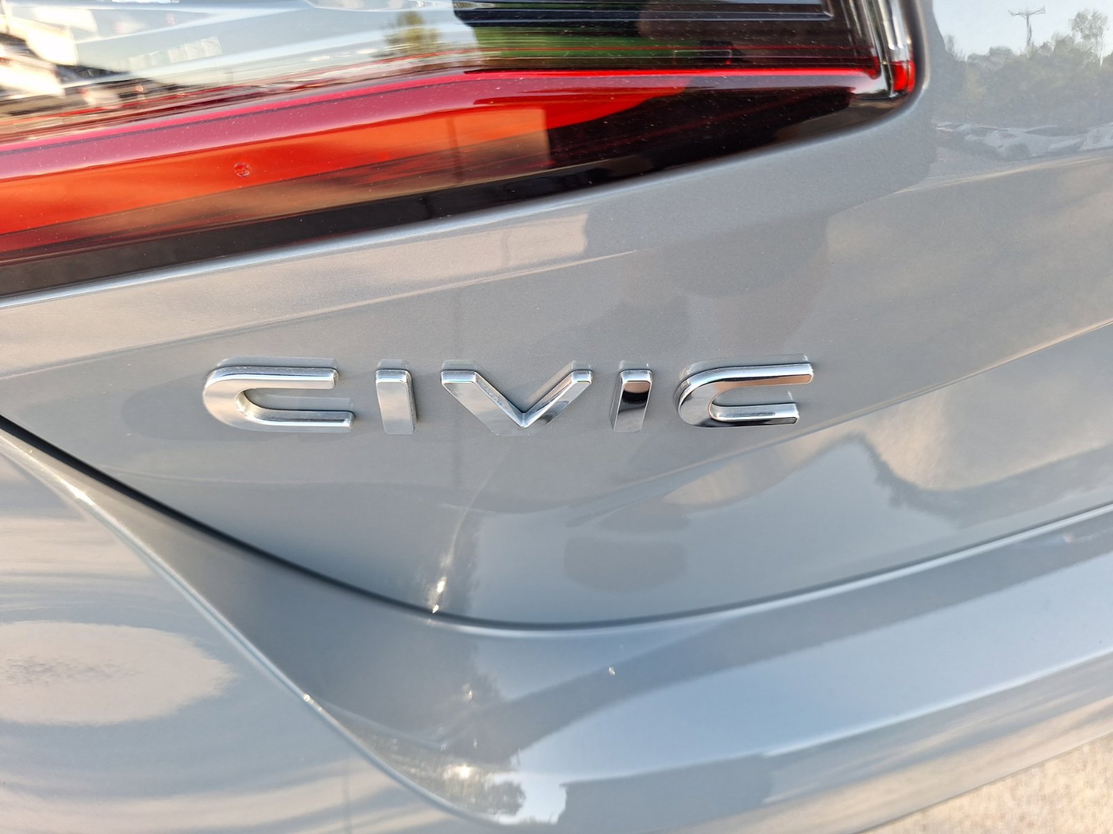 Used 2025 Honda Civic Sport image 13