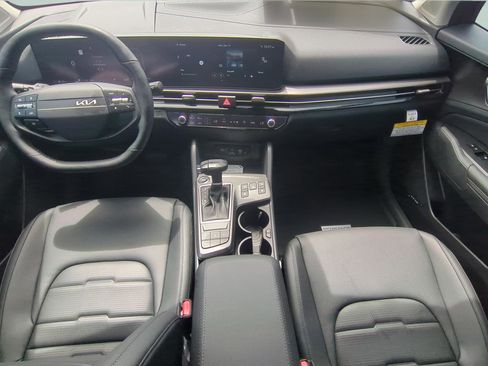 New 2026 Kia Sportage SX image 11