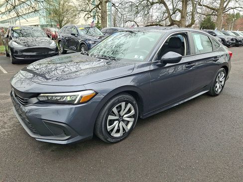 Used 2023 Honda Civic LX image 3