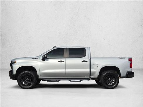 Used 2022 Chevrolet Silverado 1500 LT Trail Boss w/ Convenience Package II AWD/4WD image 9