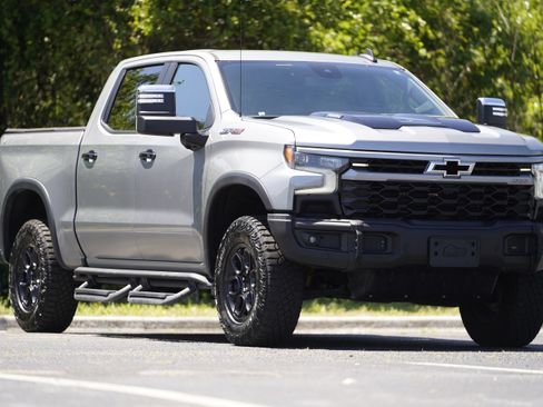 Used 2024 Chevrolet Silverado 1500 ZR2 w/ ZR2 Bison Edition AWD/4WD image 46