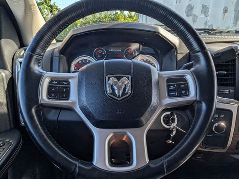 Used 2014 RAM 2500 Laramie AWD/4WD image 26
