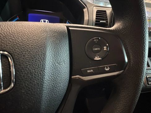 Used 2020 Honda Odyssey EX image 35