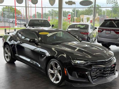 Used 2021 Chevrolet Camaro SS image 1