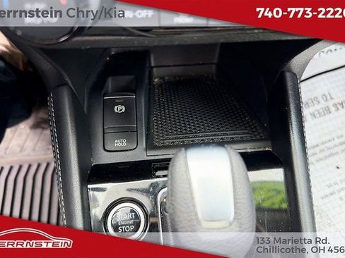 Used 2021 Nissan Kicks SV image 17