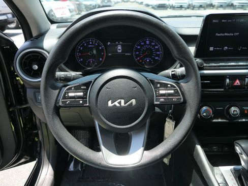 Used 2024 Kia Forte LXS FWD image 19