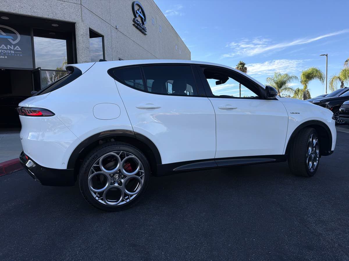 Used 2024 Alfa Romeo Tonale Ti w/ Active Assist Package AWD/4WD image 18