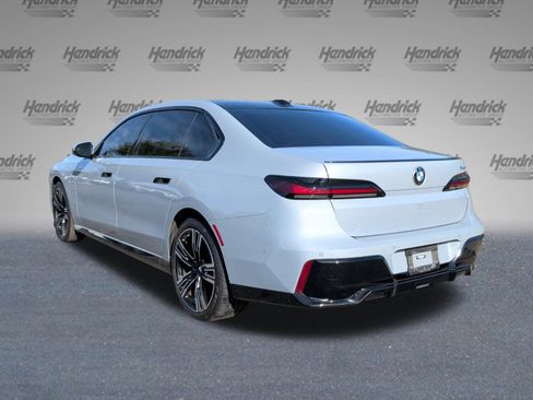 Certified 2023 BMW 740i 740i w/ Executive Package image 9