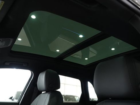 Used 2022 Audi Q3 2.0T Premium Plus w/ Premium Plus Package image 34