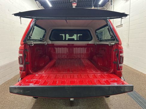 Used 2024 RAM 1500 Laramie image 11